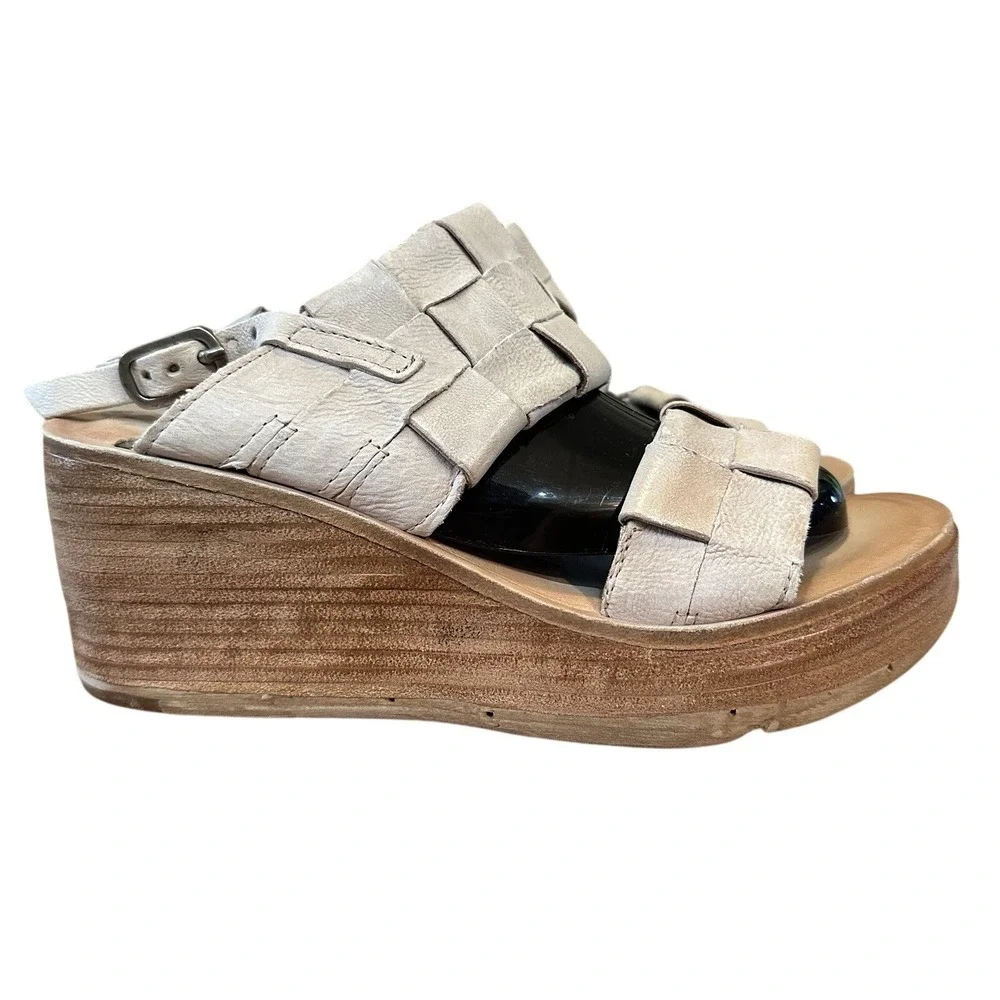 A.S.98 Nasser Wedge Sandals Womens Size 38/US 7.5 Beige Woven Leather AS98